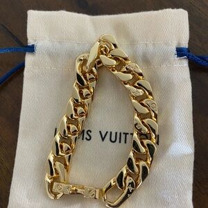 Louis Vuitton Gold-Tone Chain Accessory